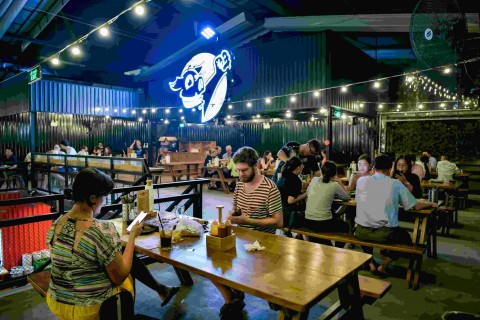 Quán Ụt Ụt Quận 2 | Quán Ụt Ụt - American BBQ Restaurant in Ho Chi Minh City | Quán Ụt Ụt